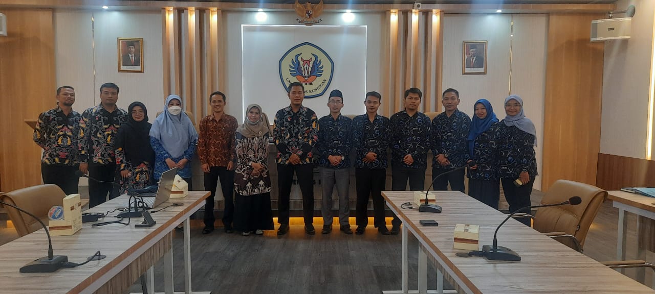LPM UNIKU Mendapat Kunjungan dari LPM UNISA